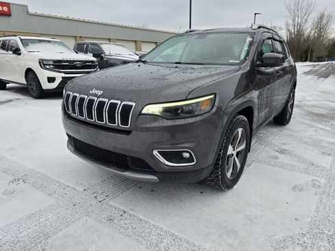 Used 2019 Jeep Cherokee Limited image 7