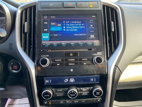 Used 2022 Subaru Ascent Premium w/ Convenience Package image 21