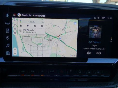 Used 2025 Chevrolet Silverado 1500 ZR2 w/ Technology Package image 16