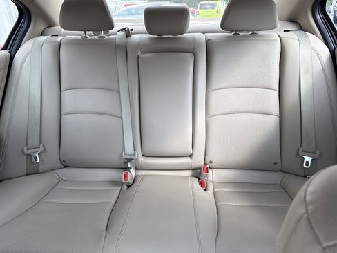 Used 2016 Honda Accord EX-L image 26