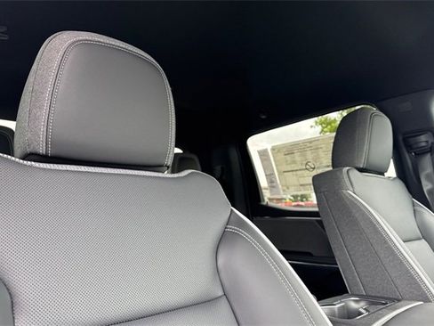 Used 2026 GMC Sierra EV Elevation image 16