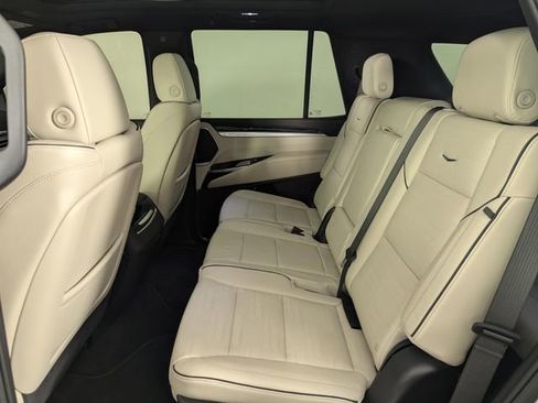 Used 2025 Cadillac Escalade Sport image 17