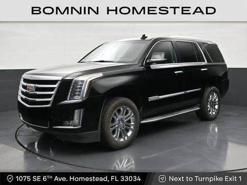 Used 2020 Cadillac Escalade 2WD image 1