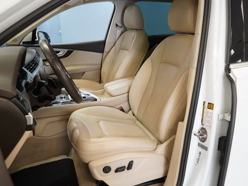 Used 2019 Audi Q7 2.0T Premium Plus image 3