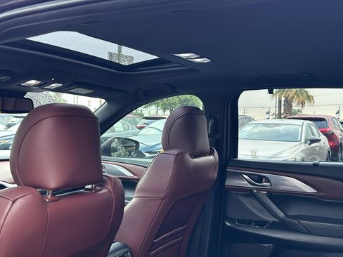 Used 2018 MAZDA CX-9 Signature AWD/4WD image 16