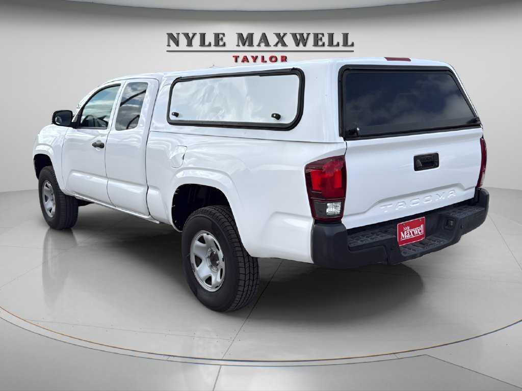 Used 2023 Toyota Tacoma SR RWD image 11