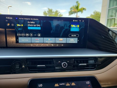 New 2026 INFINITI QX80 Luxe RWD image 21