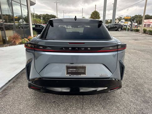 Certified 2023 Lexus RZ 450e Premium w/ Accessory Package (2T) AWD/4WD image 4
