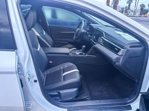 New 2026 Toyota Camry Hybrid image 18