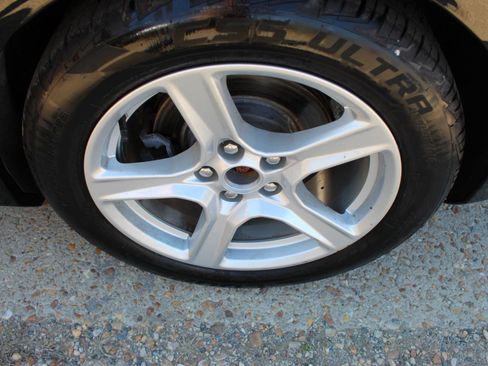 Used 2020 Chevrolet Camaro LT image 30