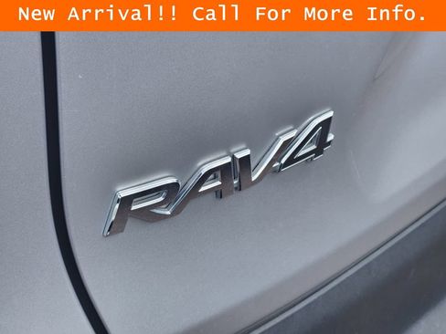 Used 2025 Toyota RAV4 LE FWD image 10