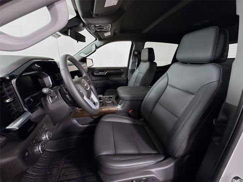 New 2026 GMC Sierra 1500 Elevation w/ Elevation Premium Package AWD/4WD image 16