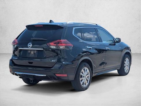 Used 2020 Nissan Rogue SV FWD image 5