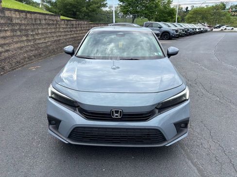 Used 2024 Honda Civic Touring image 2