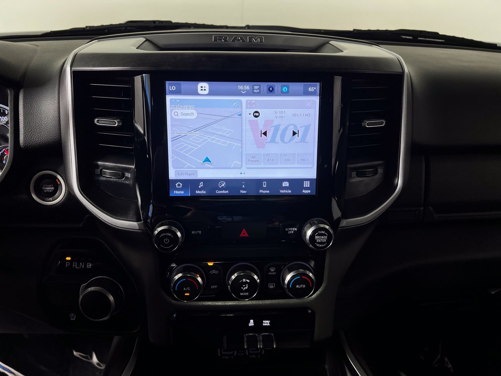 Used 2022 RAM 1500 Big Horn RWD image 18