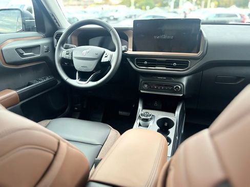 New 2025 Ford Bronco Sport Outer Banks image 11