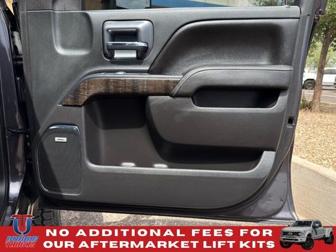 Used 2016 GMC Sierra 2500 Denali w/ Duramax Plus Package AWD/4WD image 27