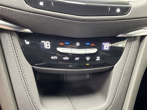 Used 2026 Cadillac XT5 Luxury w/ LPO, Floor Liner Package AWD/4WD image 21