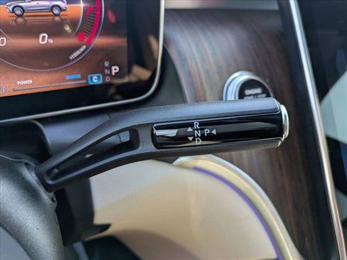 New 2026 Mercedes-Benz GLC 300 image 11