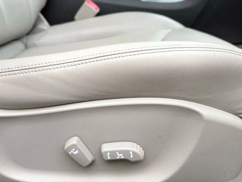 Used 2009 INFINITI G37 Journey w/ Premium Pkg image 33