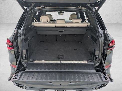 Certified 2024 BMW X5 xDrive50e w/ M Sport Package image 7