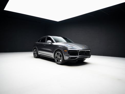 Used 2023 Porsche Cayenne Turbo image 91