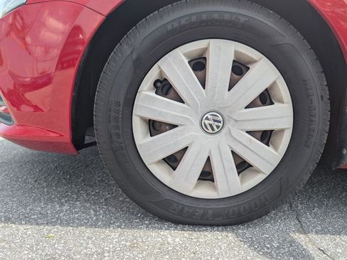 Used 2015 Volkswagen Jetta S FWD image 11