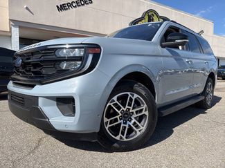 Used 2025 Ford Expedition Active video 1