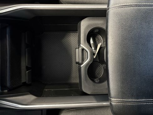 Used 2019 RAM 1500 Big Horn RWD image 18