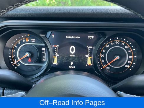 New 2025 Jeep Gladiator Willys image 17