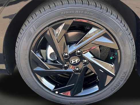 New 2026 Hyundai Elantra Sport image 13