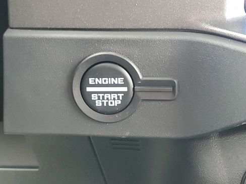 New 2025 Ford Bronco Big Bend w/ Black Diamond Package image 13