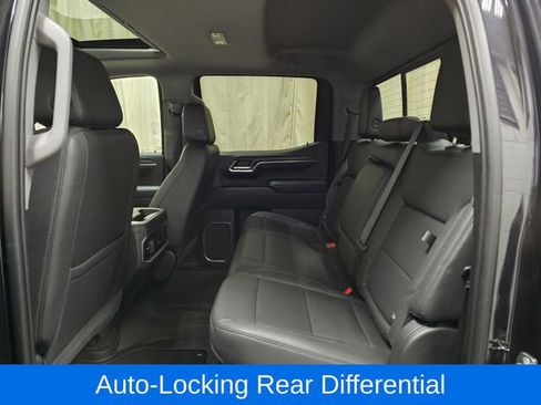 Used 2022 GMC Sierra 1500 SLT w/ SLT Premium Plus Package image 32