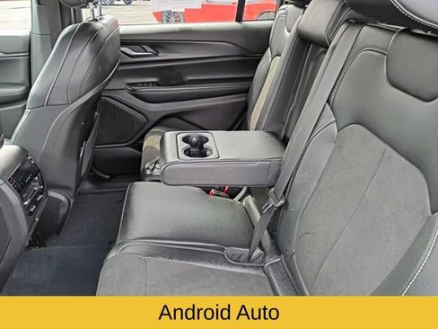 Used 2023 Jeep Grand Cherokee L Laredo AWD/4WD image 15
