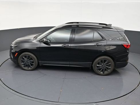 Used 2023 Chevrolet Equinox RS FWD image 13