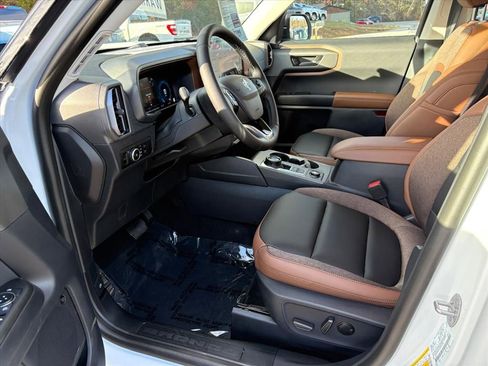 New 2025 Ford Bronco Sport Outer Banks w/ Outer Banks Tech Package+ image 15