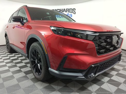 Certified 2025 Honda CR-V Sport-L image 7