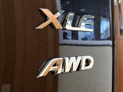 Used 2026 Toyota Corolla Cross XLE w/ Convenience Package image 31