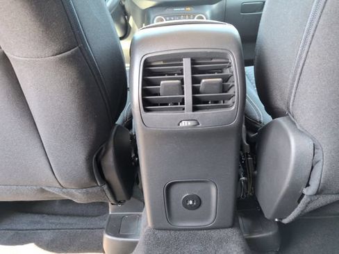 Certified 2024 Ford Escape Active AWD/4WD image 43