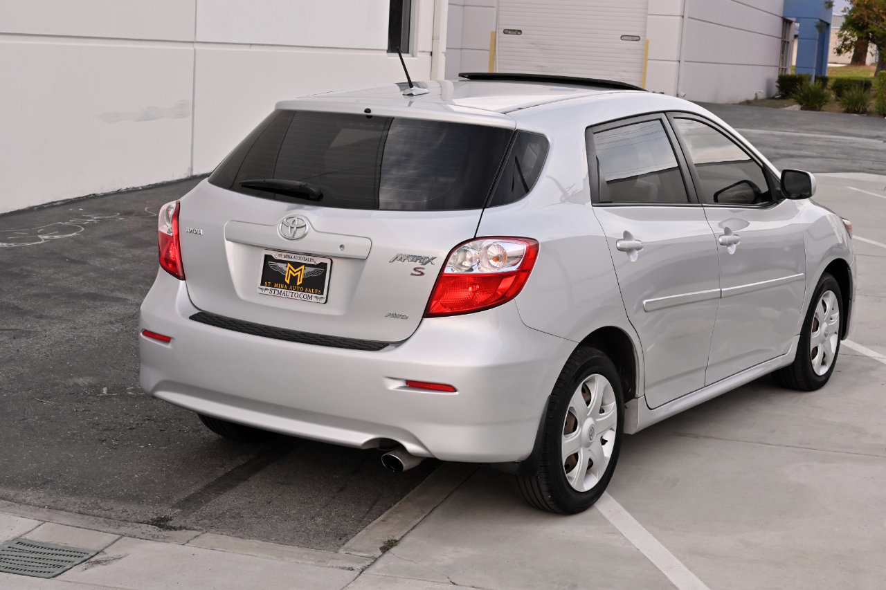 Used 2009 Toyota Matrix S AWD/4WD image 5