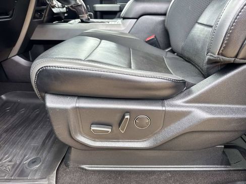 Used 2019 Ford F150 Raptor w/ Equipment Group 802A Luxury image 19