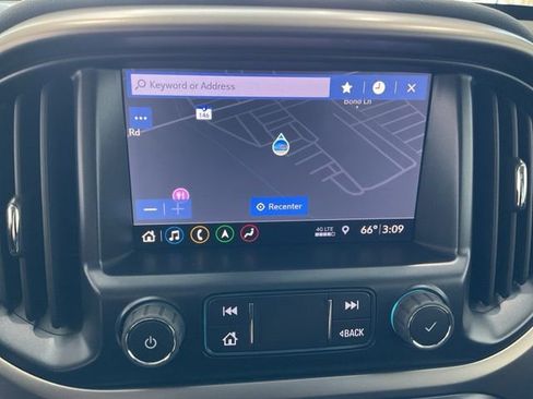 Used 2022 Chevrolet Colorado Z71 image 16