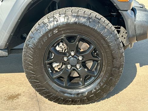 Used 2020 Jeep Wrangler Unlimited Sport S image 10