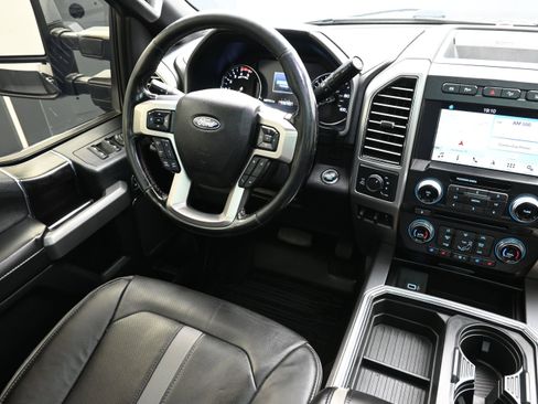 Used 2018 Ford F250 Platinum w/ Platinum Ultimate Package AWD/4WD image 23