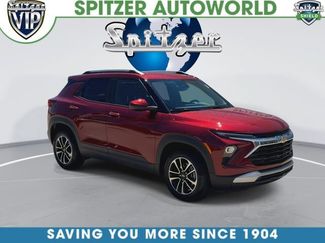Used 2025 Chevrolet TrailBlazer LT w/ LT Cold Weather Package FWD video 3