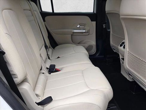 Certified 2022 Mercedes-Benz GLB 250 image 18