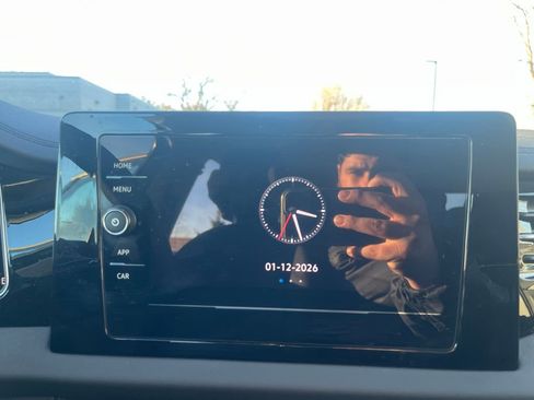 Certified 2025 Volkswagen Jetta S image 17