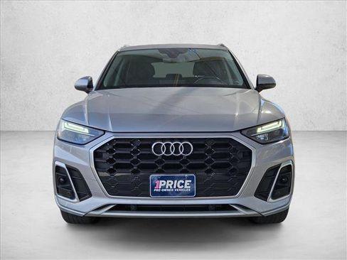 Used 2022 Audi Q5 2.0T Premium image 2