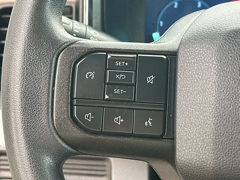 Used 2025 Ford F250 XLT w/ Black Appearance Package AWD/4WD image 15