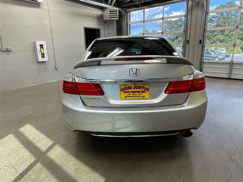 Used 2015 Honda Accord EX-L image 4